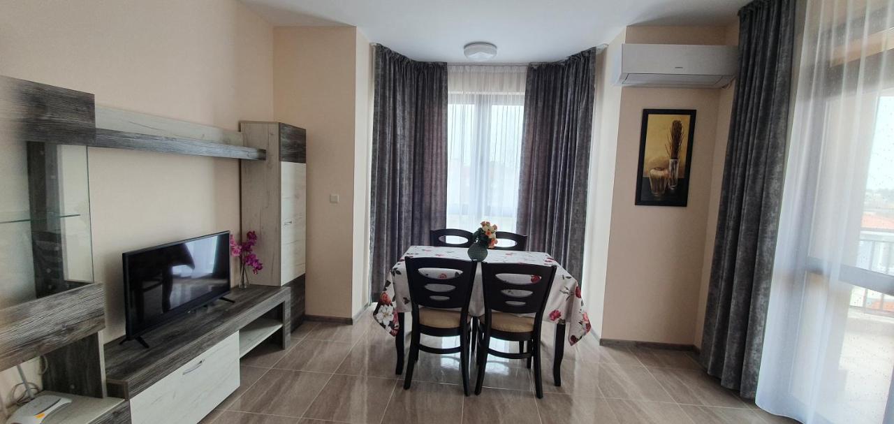 Luxury Apartments Ekaterina Chernomorets Esterno foto