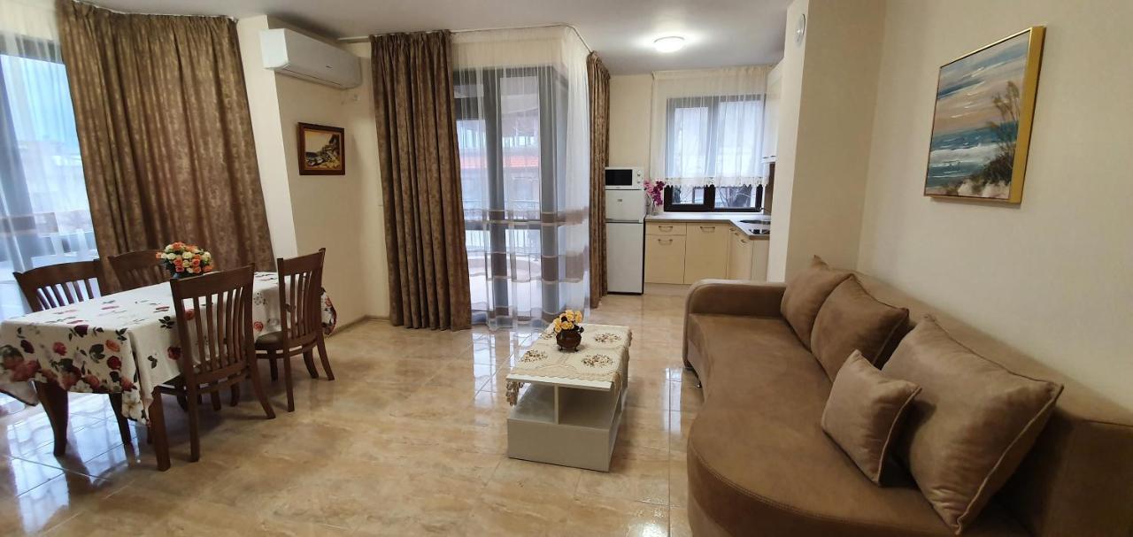 Luxury Apartments Ekaterina Chernomorets Esterno foto