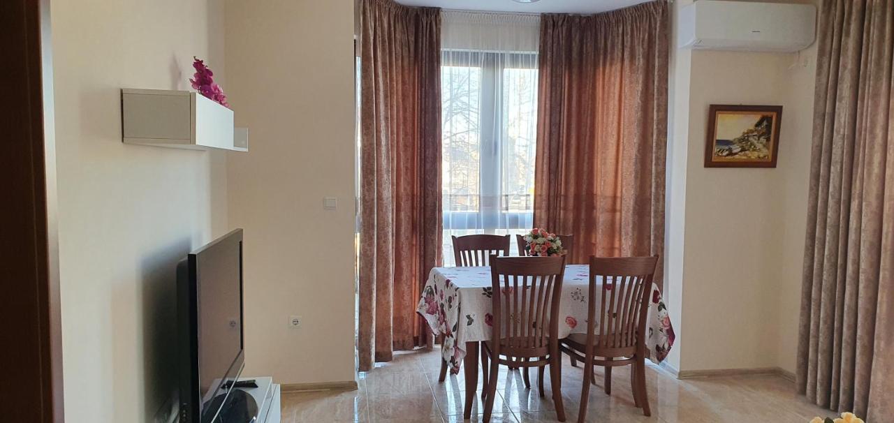 Luxury Apartments Ekaterina Chernomorets Esterno foto