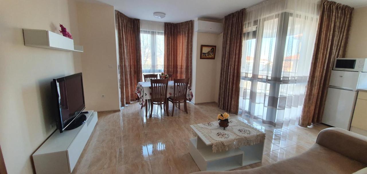 Luxury Apartments Ekaterina Chernomorets Esterno foto
