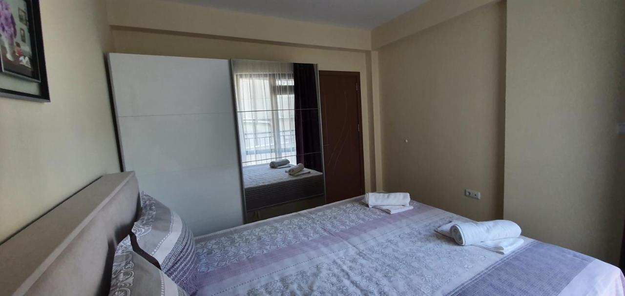 Luxury Apartments Ekaterina Chernomorets Esterno foto