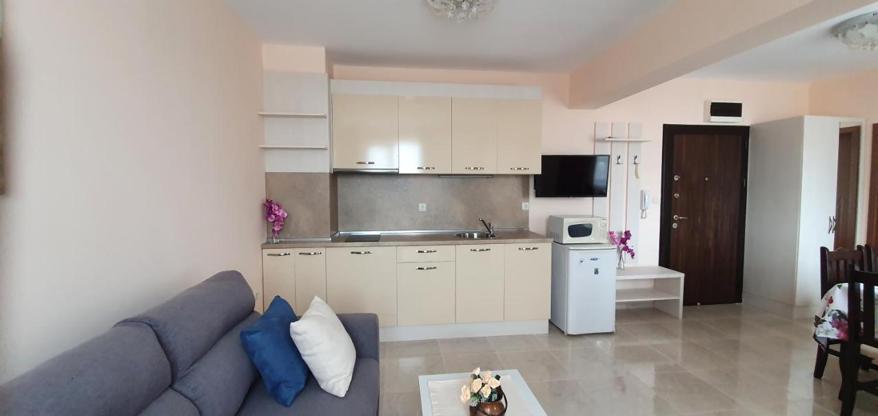 Luxury Apartments Ekaterina Chernomorets Esterno foto