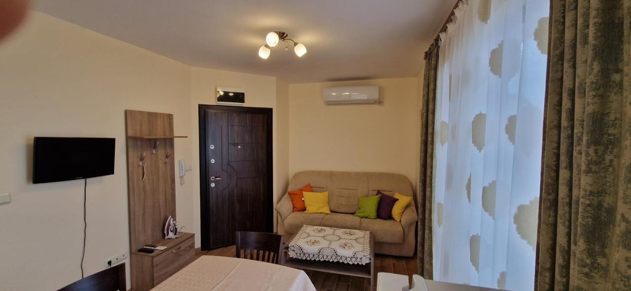 Luxury Apartments Ekaterina Chernomorets Esterno foto