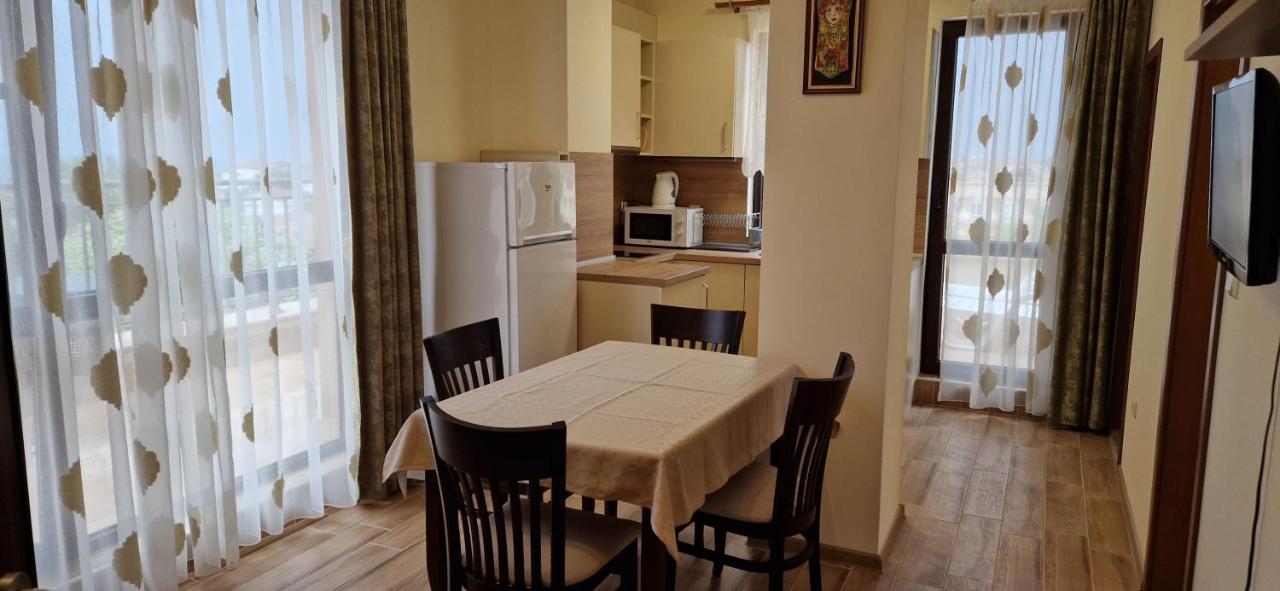 Luxury Apartments Ekaterina Chernomorets Esterno foto