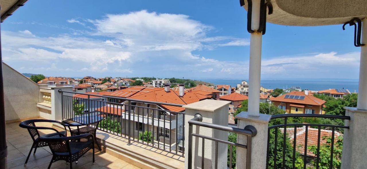 Luxury Apartments Ekaterina Chernomorets Esterno foto